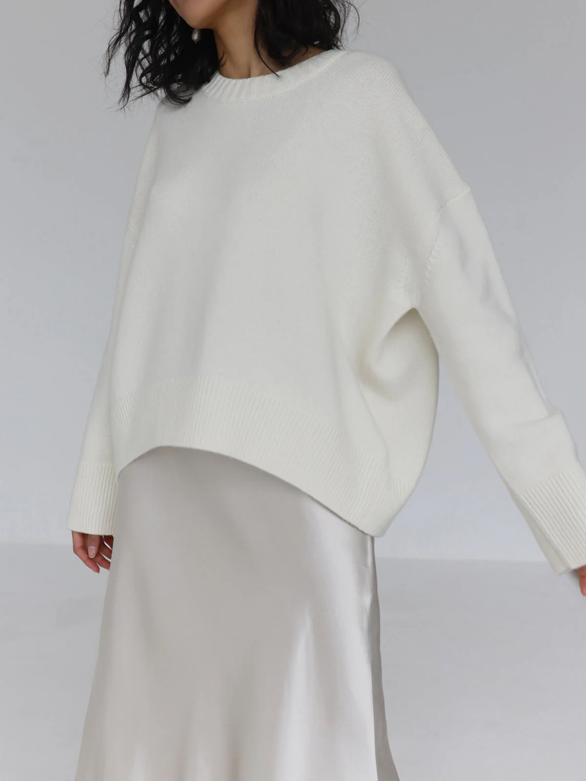 Oversized Crewneck Knit Sweater - Image 10