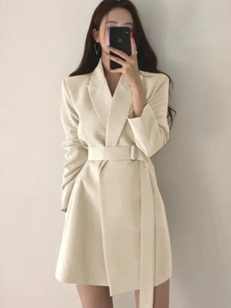 Casual Blazer – Tailored Fit White Jacket for Versatile Styling - Image 5
