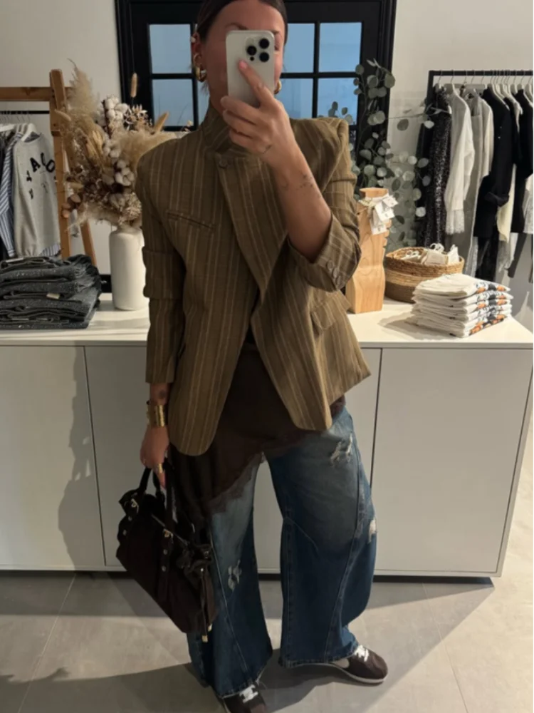Casual Striped Blazer – Stylish Loose Fit with Pockets - Image 2