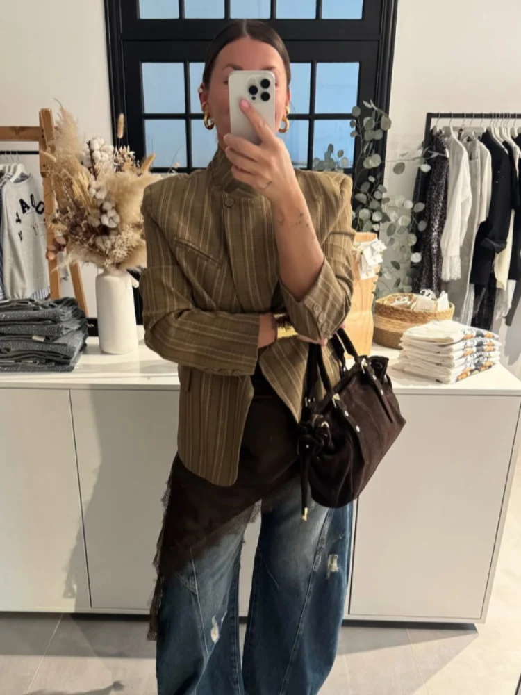 Casual Striped Blazer – Stylish Loose Fit with Pockets - Image 3