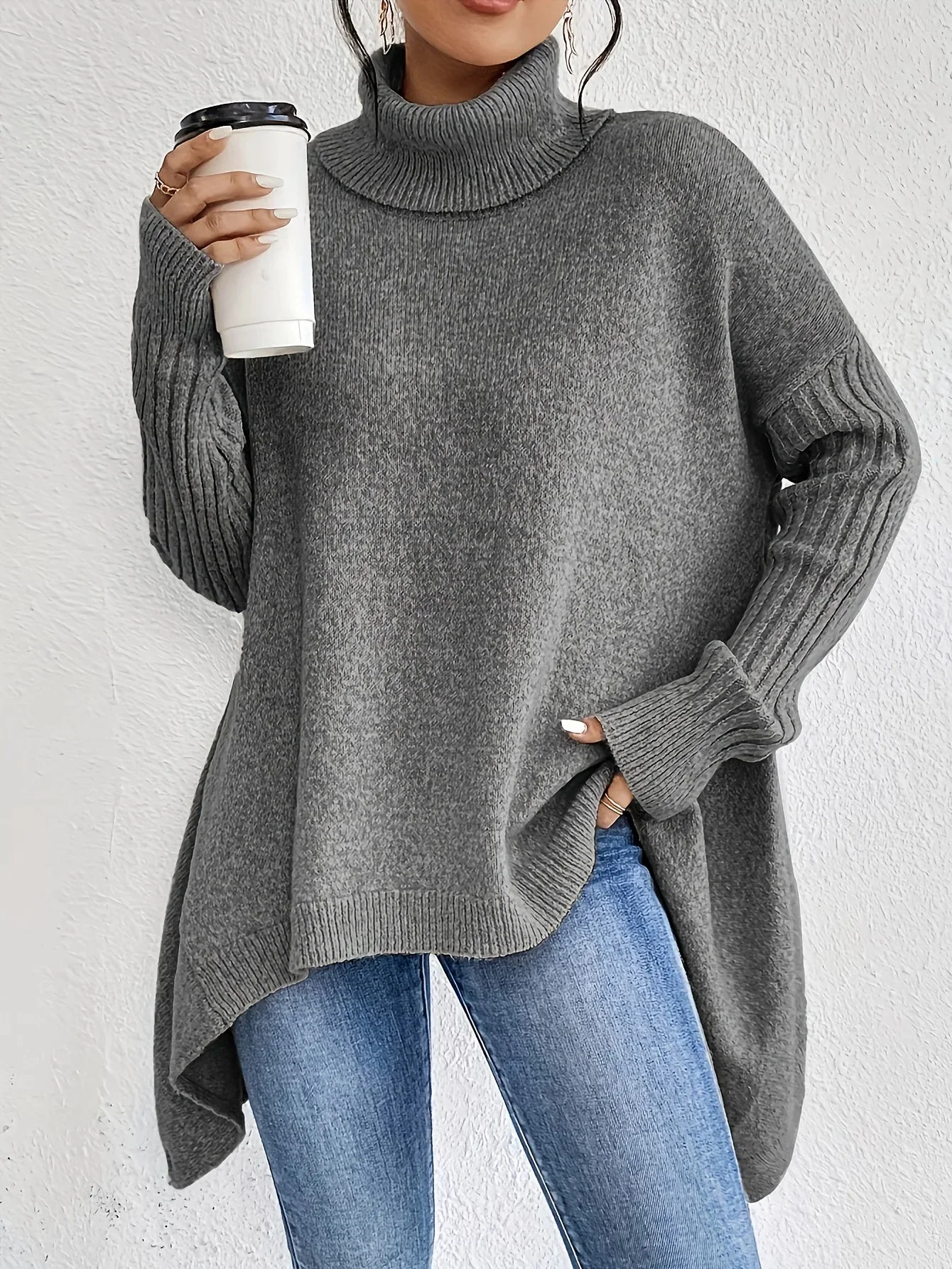 Cozy Oversized Cashmere Turtleneck Sweater for Women - Image 4