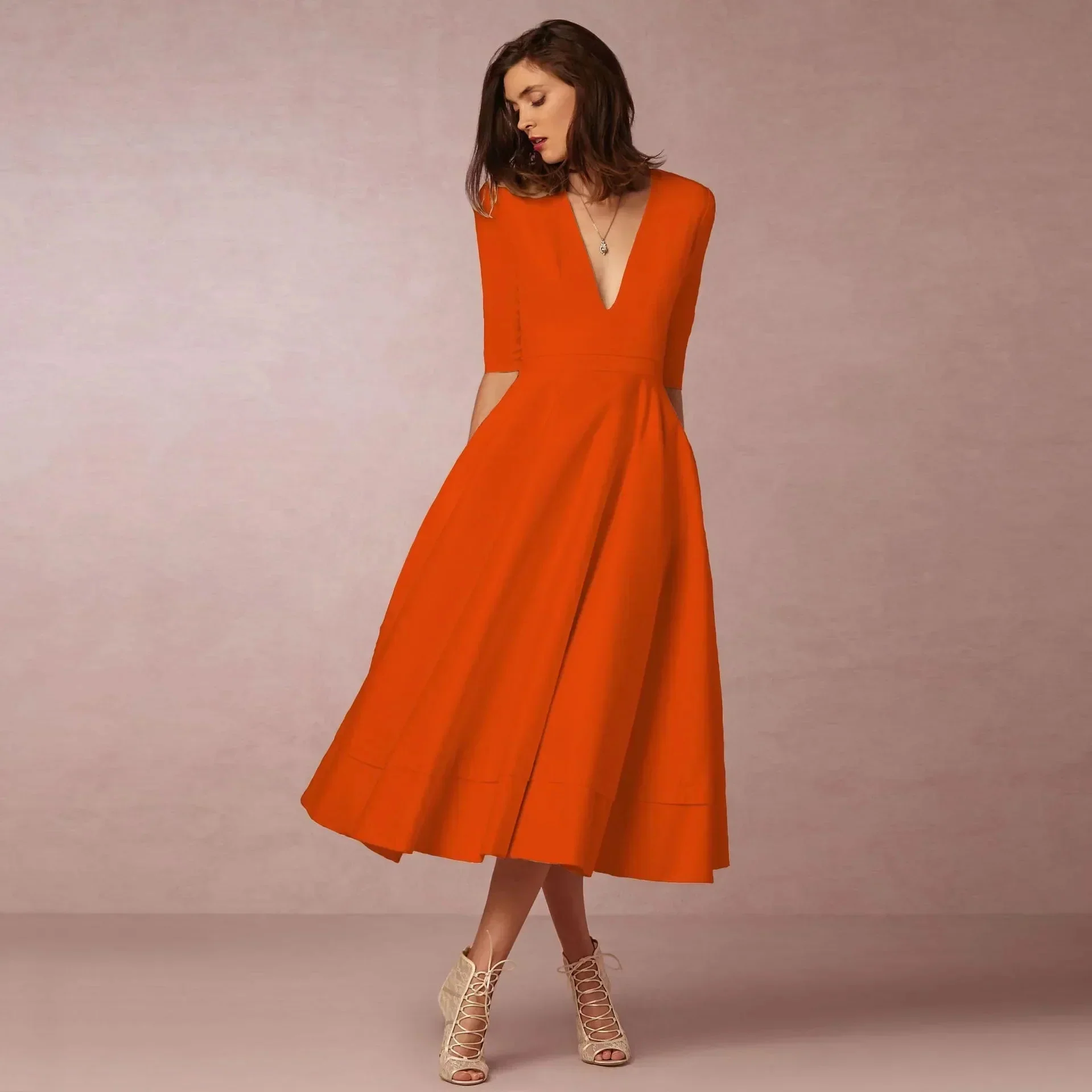 Elegant Fitted Midi Dress with Tailored Cut for Evening Occasions - Image 10