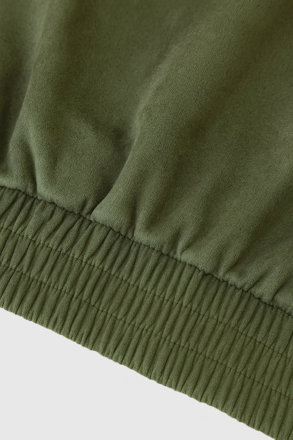 Elegant Green Bomber Jacket with Timeless Style - Image 7