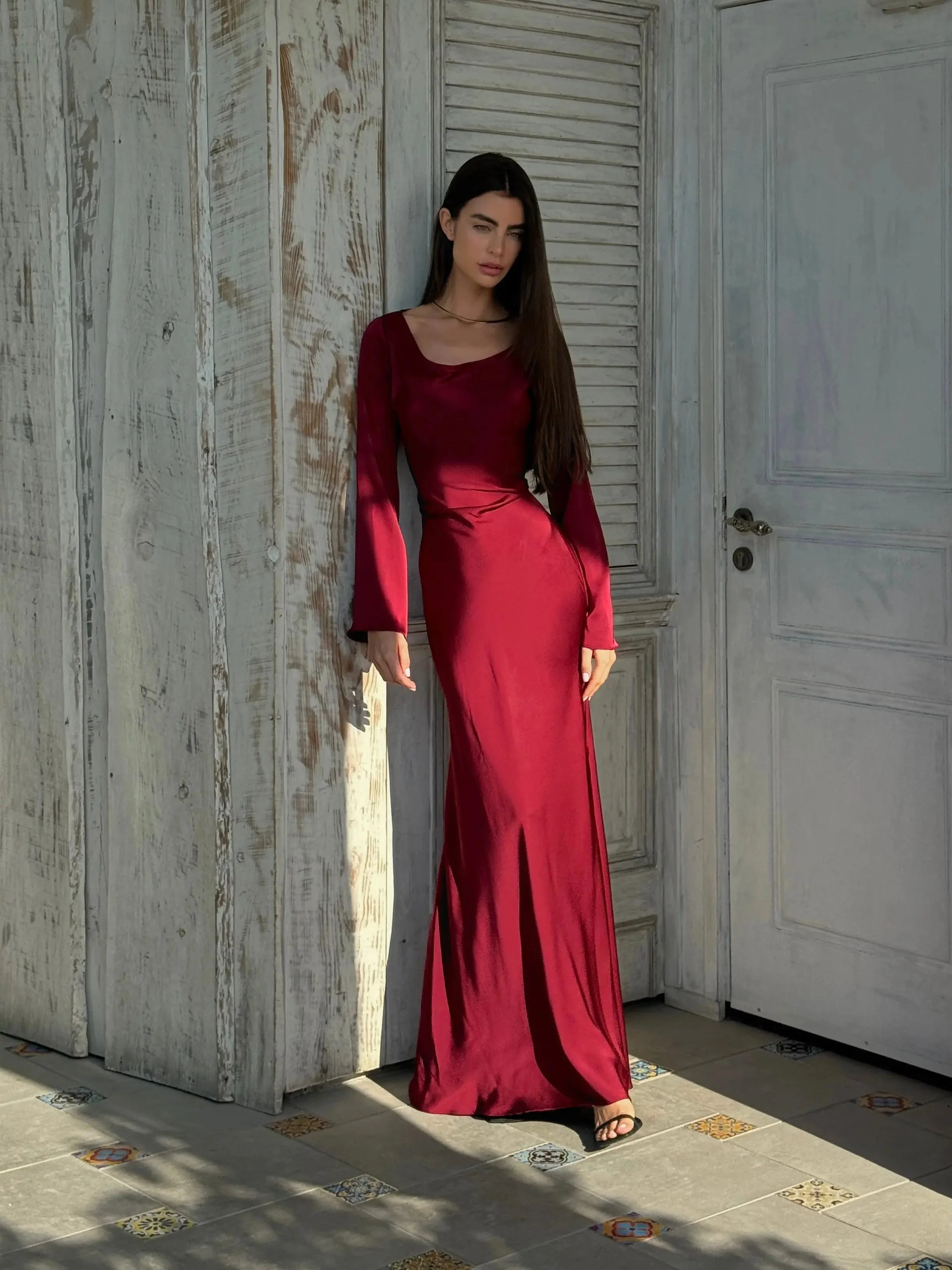 Elegant Wedding Guest Long Sleeve Maxi Dress - Image 3
