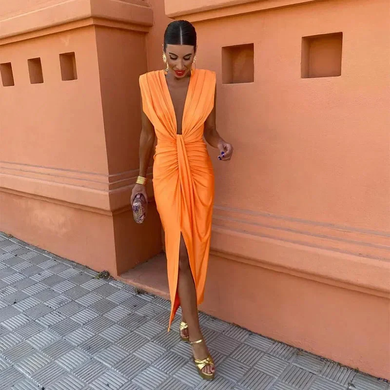 Elegant Pleated Maxi Dress - Flowing Style - Image 2