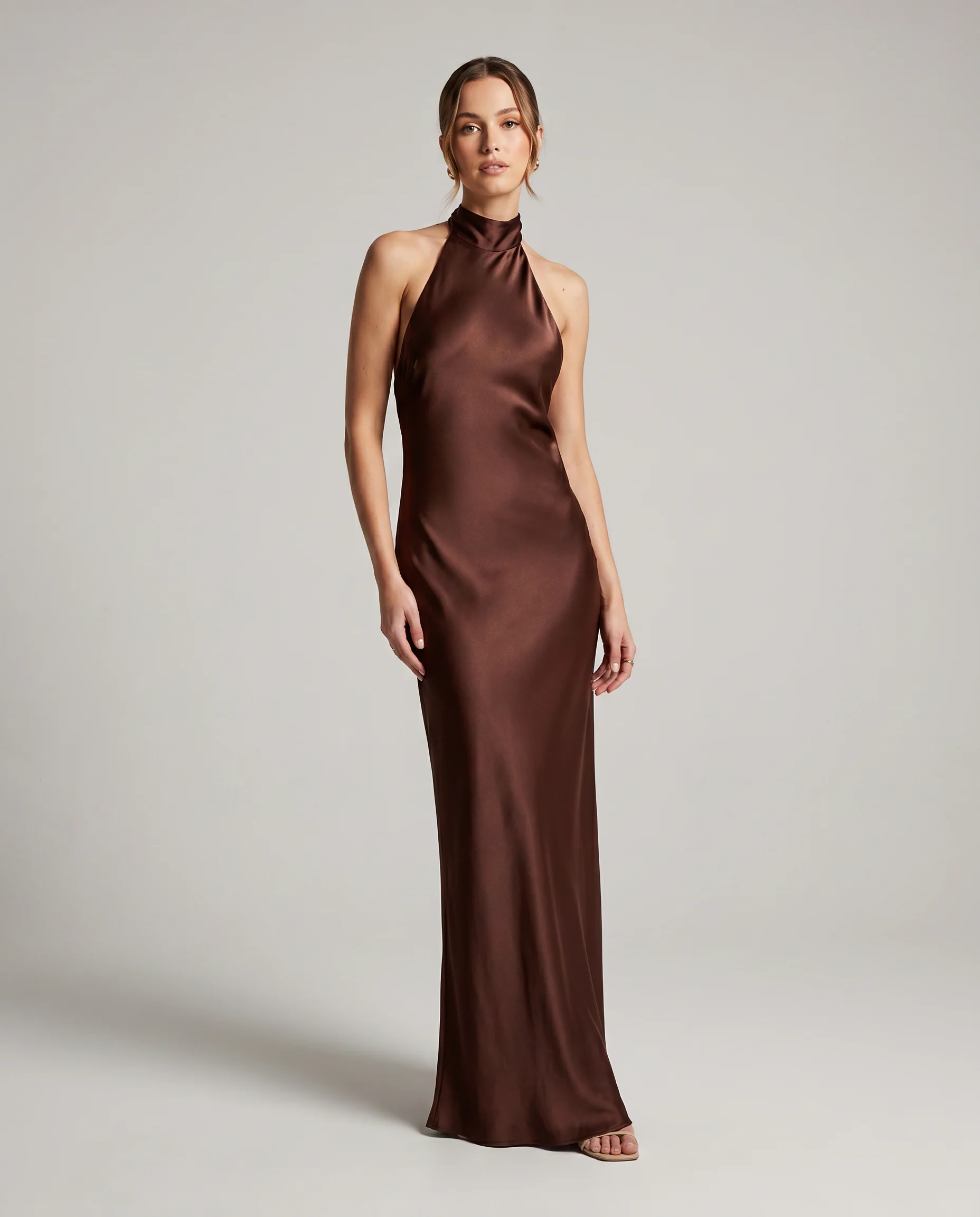 Elegant Velvet Midi Dress for Evening Wear - Image 3