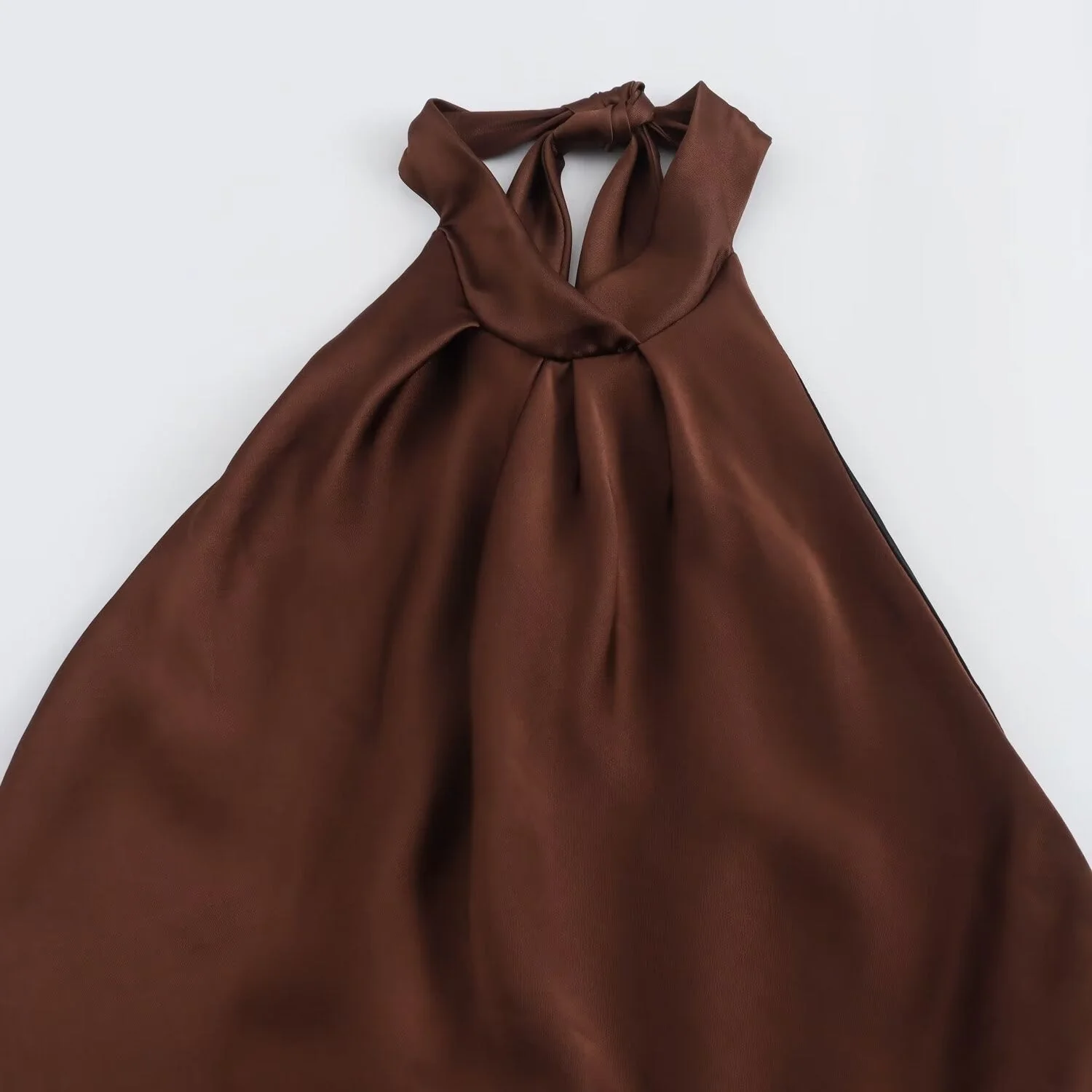 Elegant Velvet Midi Dress for Evening Wear - Image 6