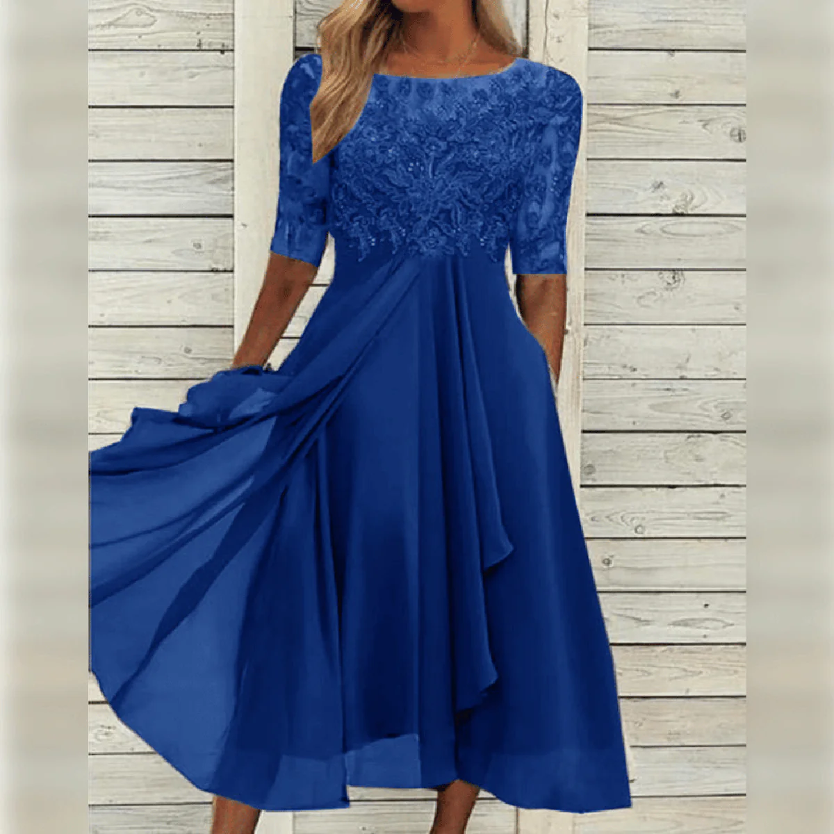 Elegant Flowy Women's Party Dress with Lace Bodice - Image 9