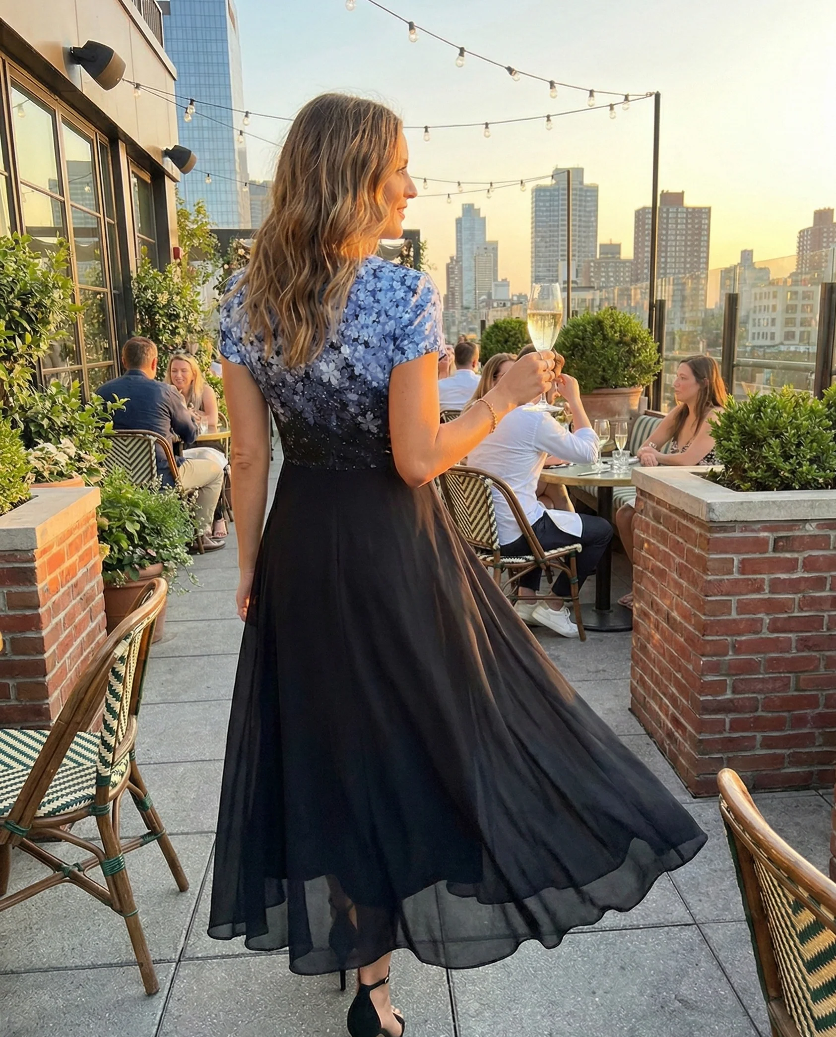 Elegant Women's Cocktail Midi Dress - Image 3