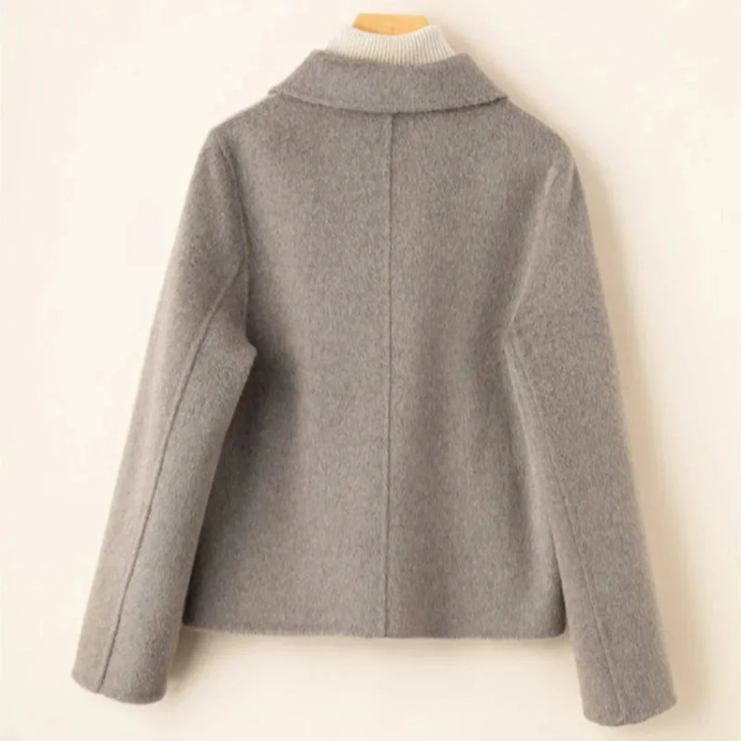 Women's Elegant wool coat with doll collar and gold buttons - Image 2