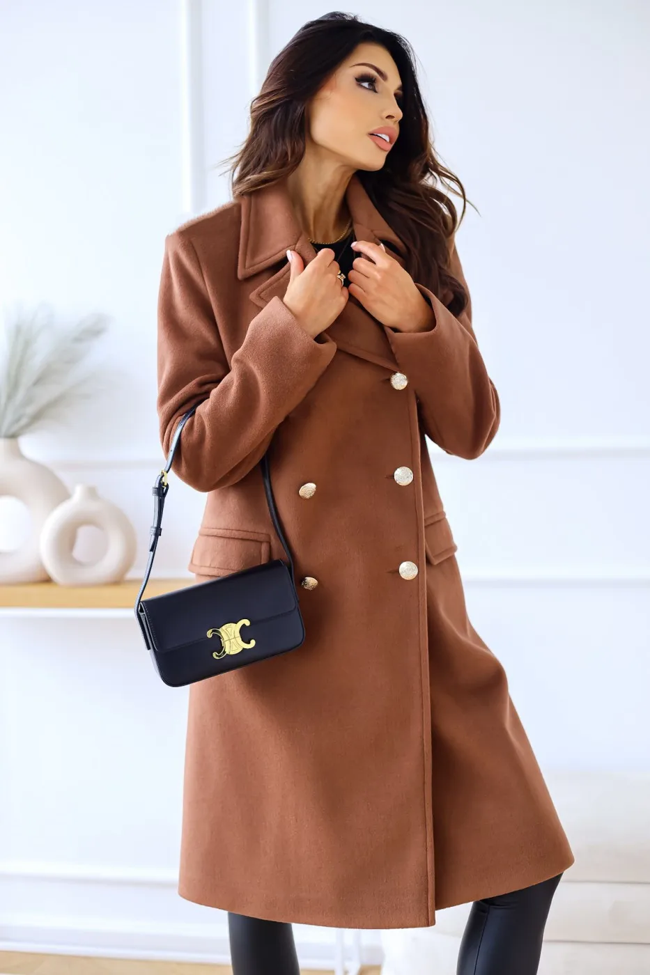 Korean Wool Coat – Double-Breasted Elegant Design for Cozy Autumn Style