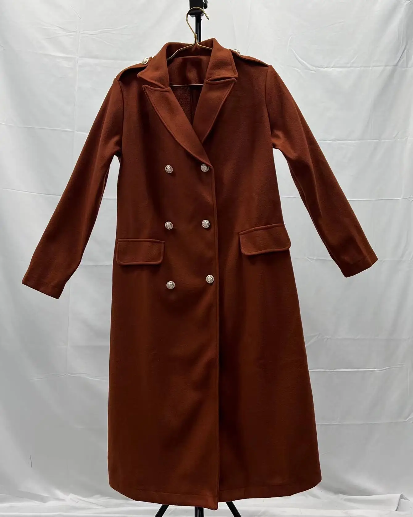 Korean Wool Coat – Double-Breasted Elegant Design for Cozy Autumn Style - Image 3