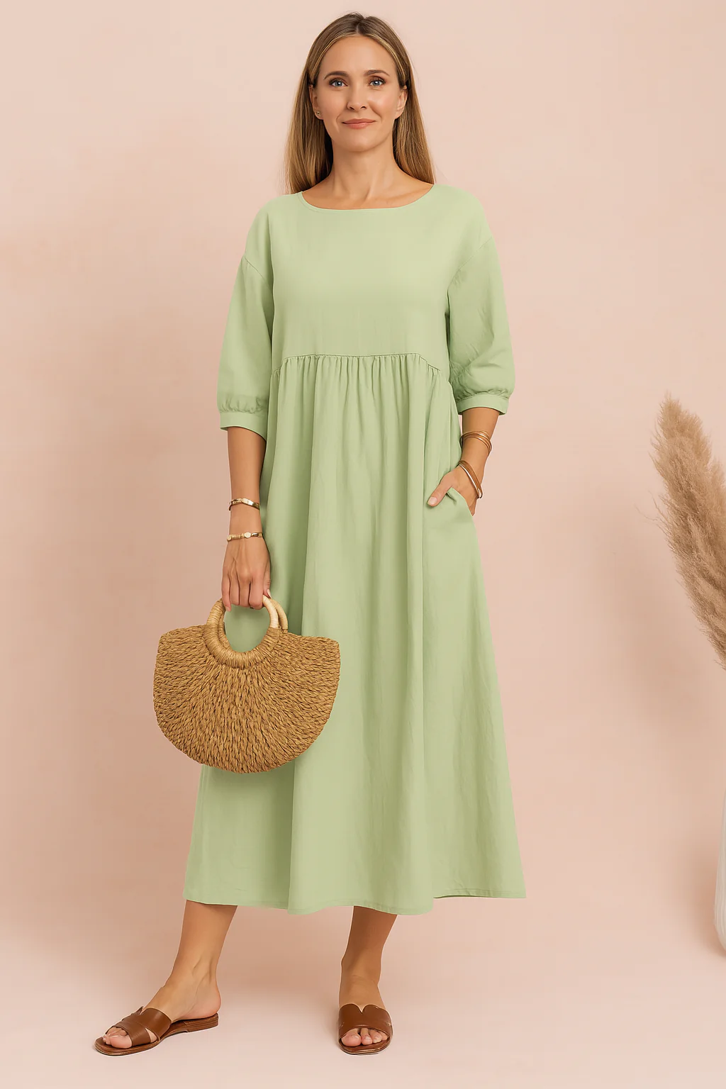 Pretty V-Neck Sleeveless Tiered Hem Midi Summer Dress - Image 5