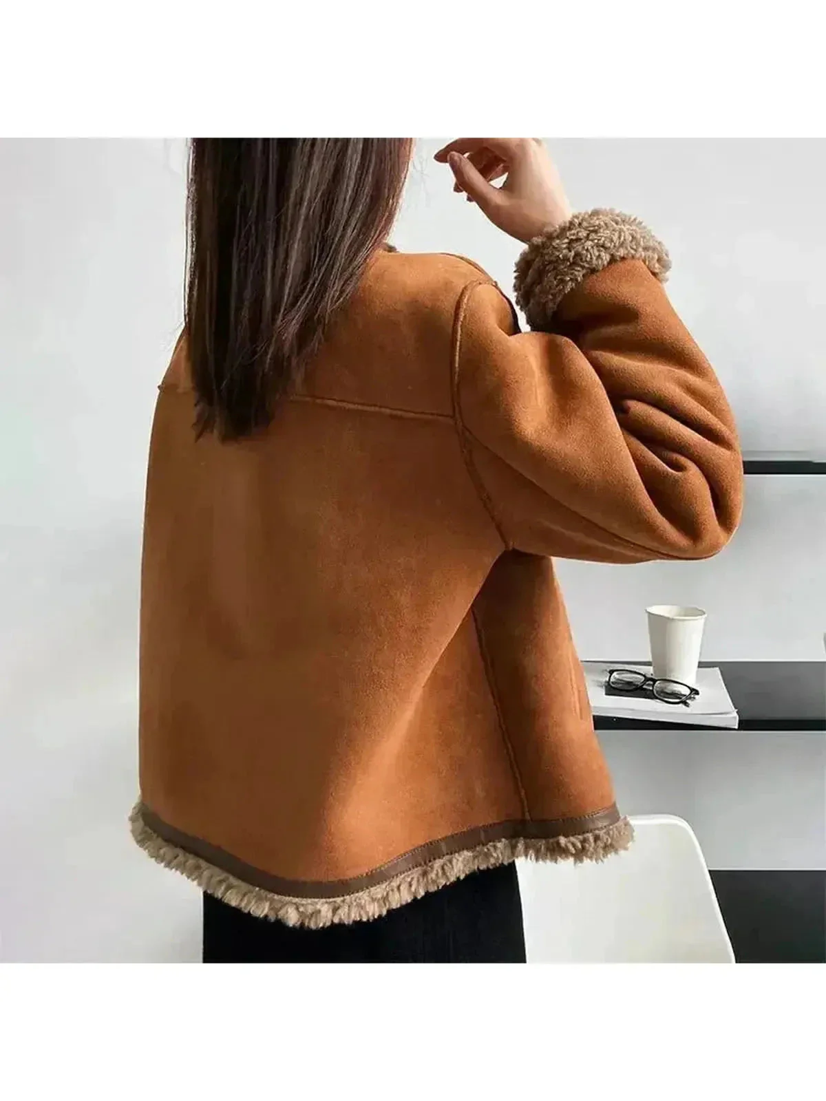 Quilted Mid-Length Puffer Jacket with Cinched Waist - Image 4