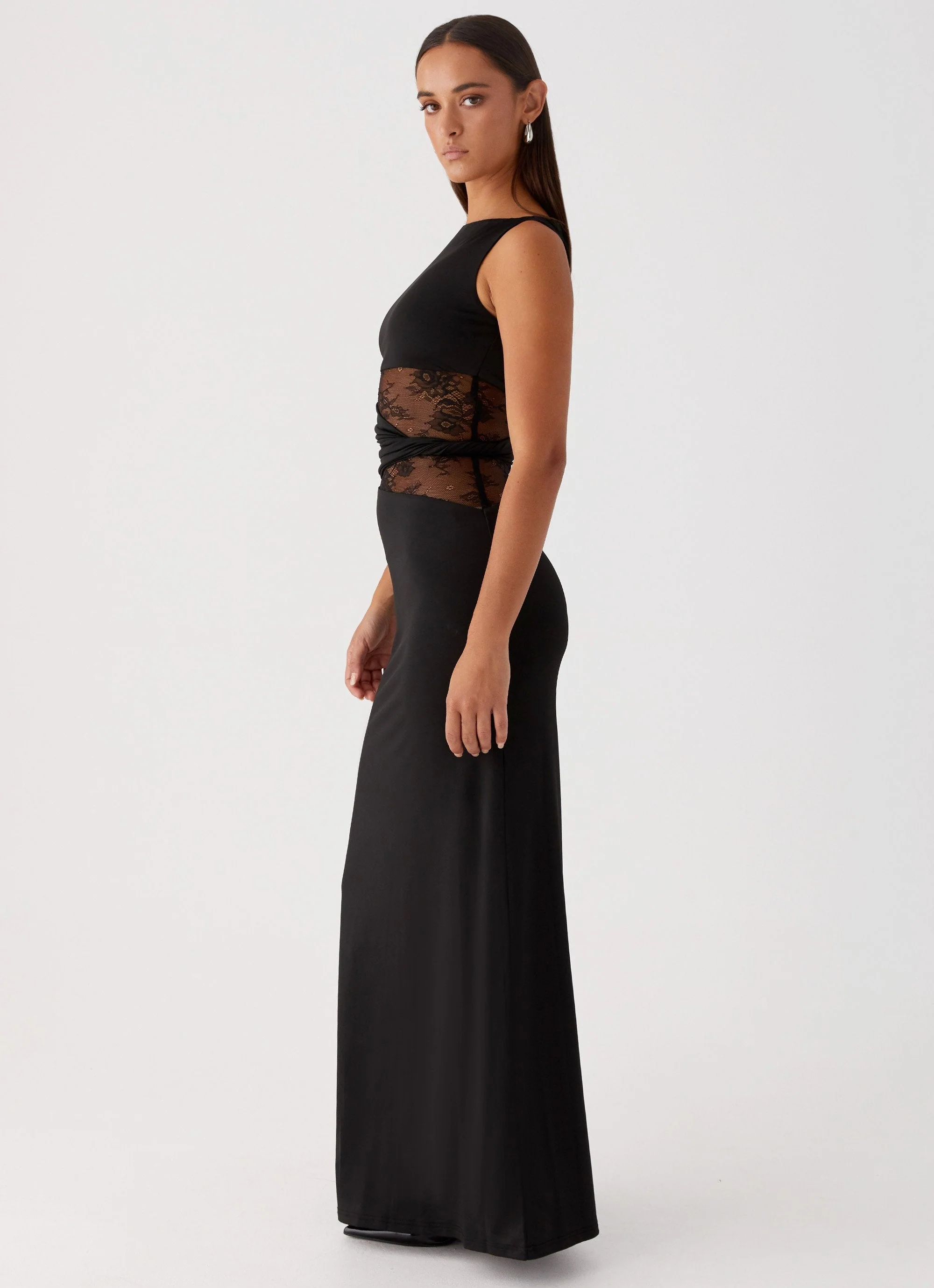 Sleeveless Boat Neck Lace Cut-Out Maxi Dress - Image 2