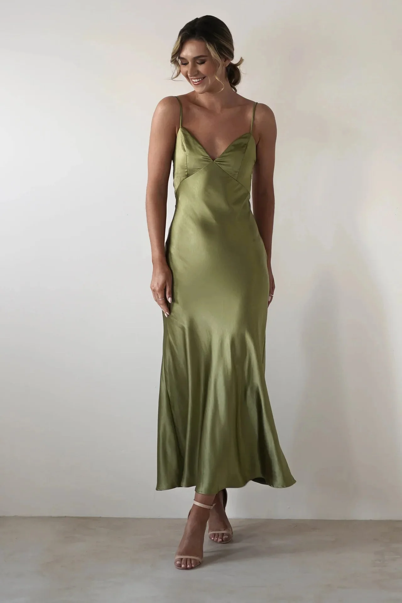 V-Neck Evening Dress – Elegant Satin Midi for Formal Weddings and Special Occasions - Image 9