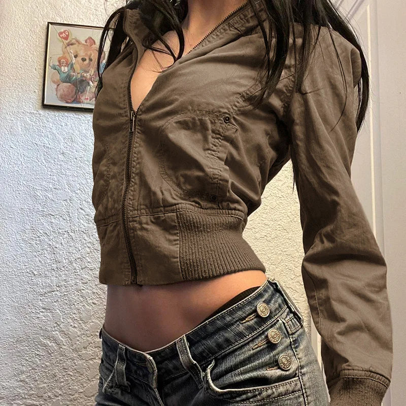 Women’s Cropped Zip-Up Jacket with Fitted Waist and Sporty Minimalist Design - Image 4