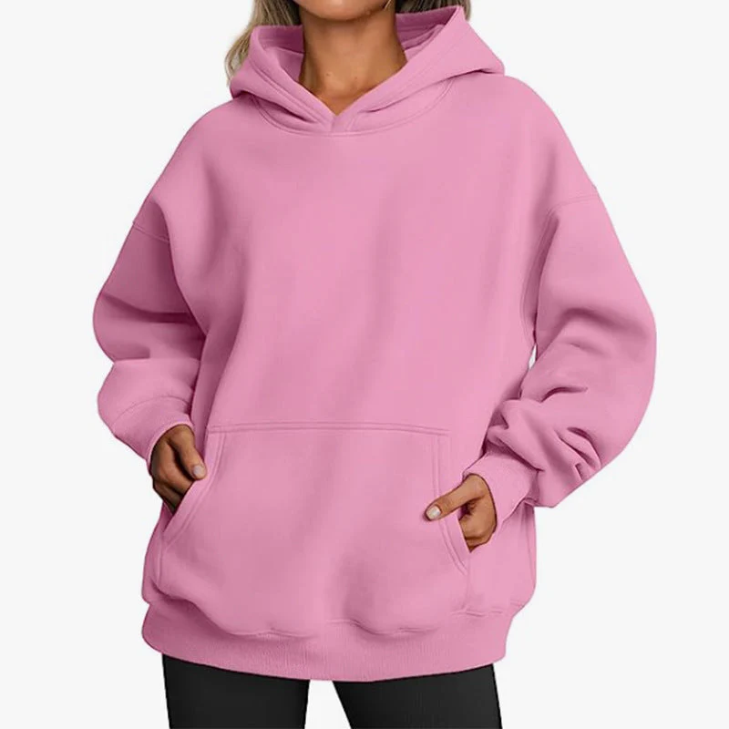 Women's oversized hoodie with practical pockets - Image 3