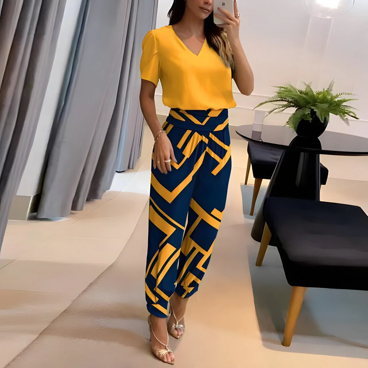 Women's Trendy Two-Piece Top and Trouser Coordinated Set - Image 5